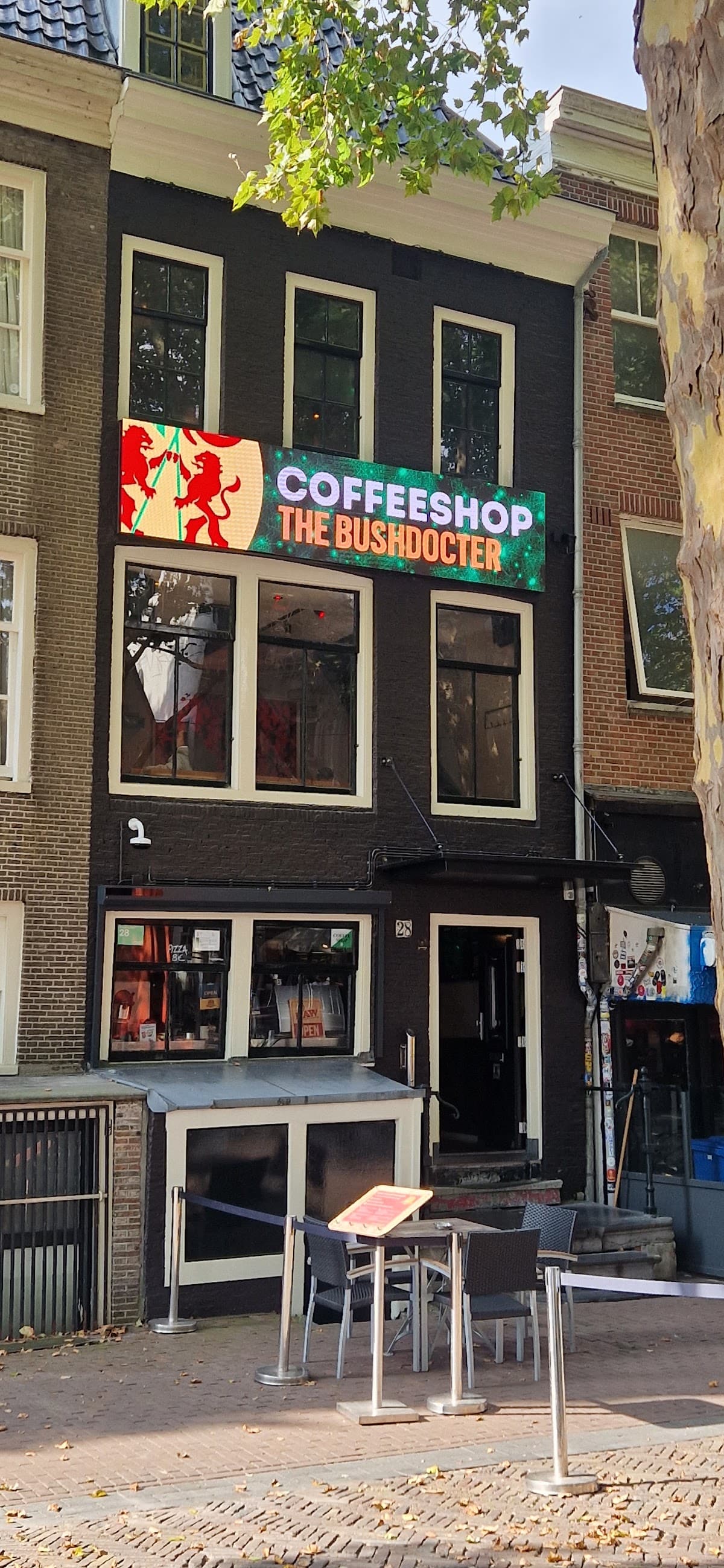 The Bush Docter - Foto 3