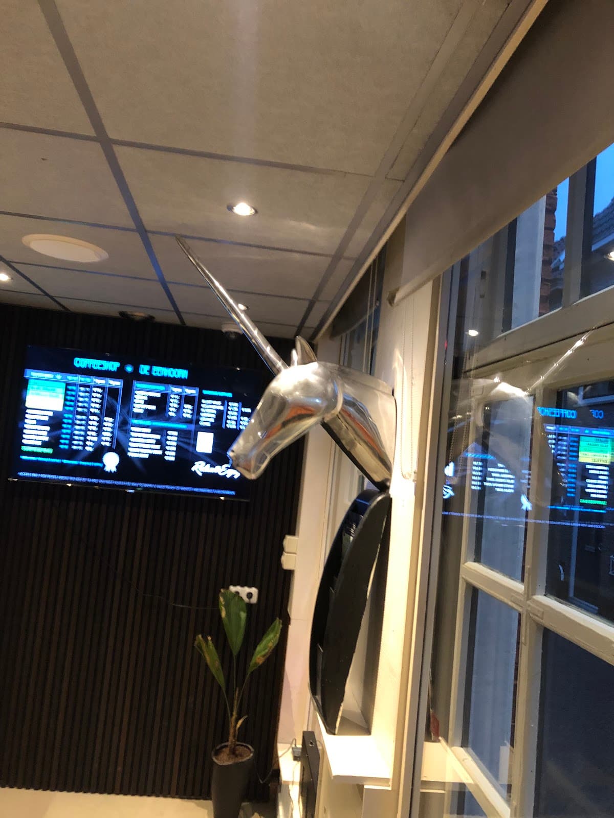 De Eenhoorn - Foto 3