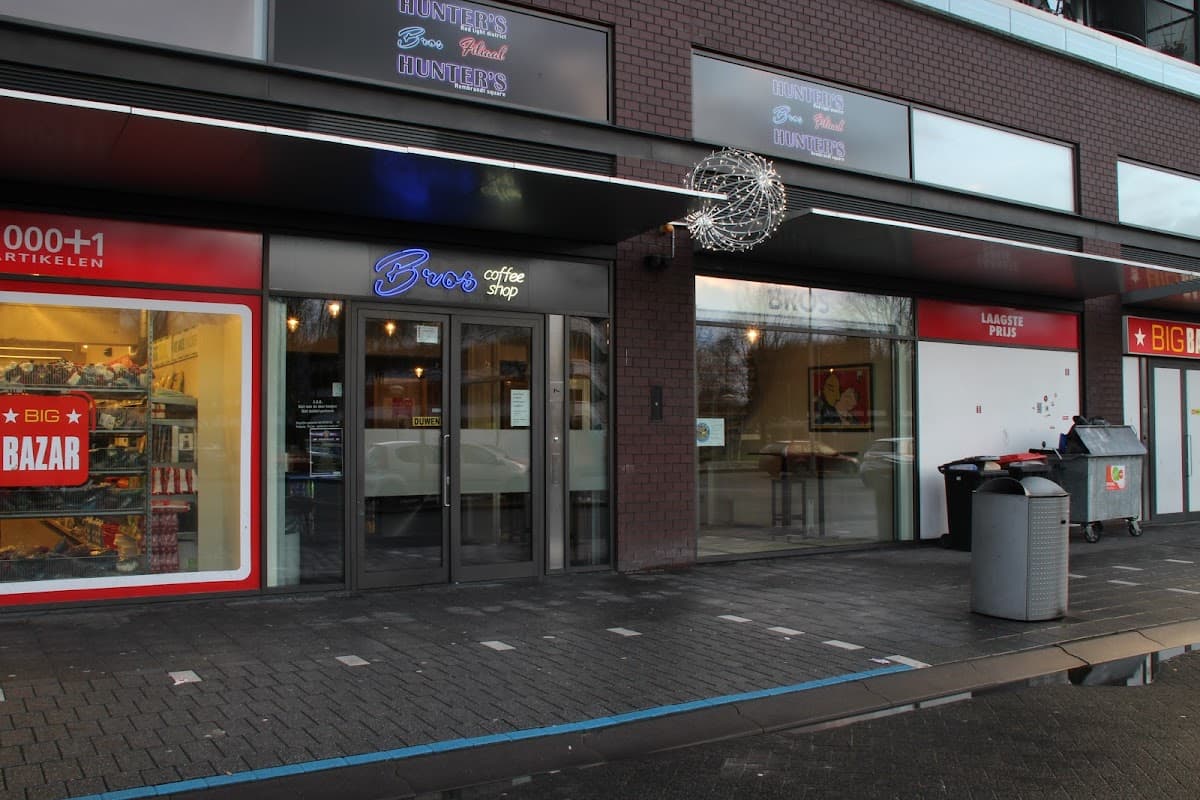 Hunter's Coffeeshop Amsterdam Noord - Foto 3
