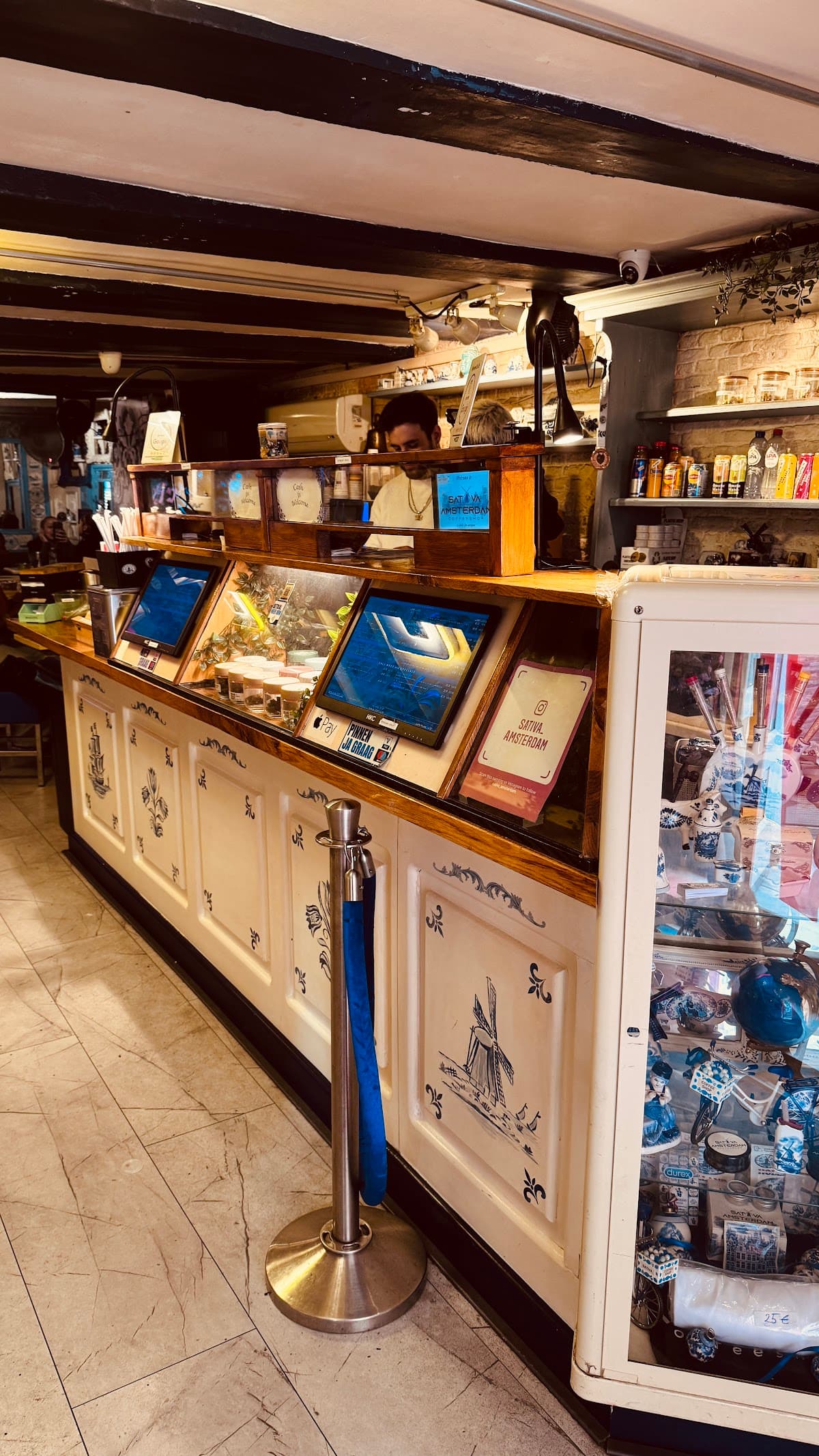 Sativa Amsterdam - Foto 3