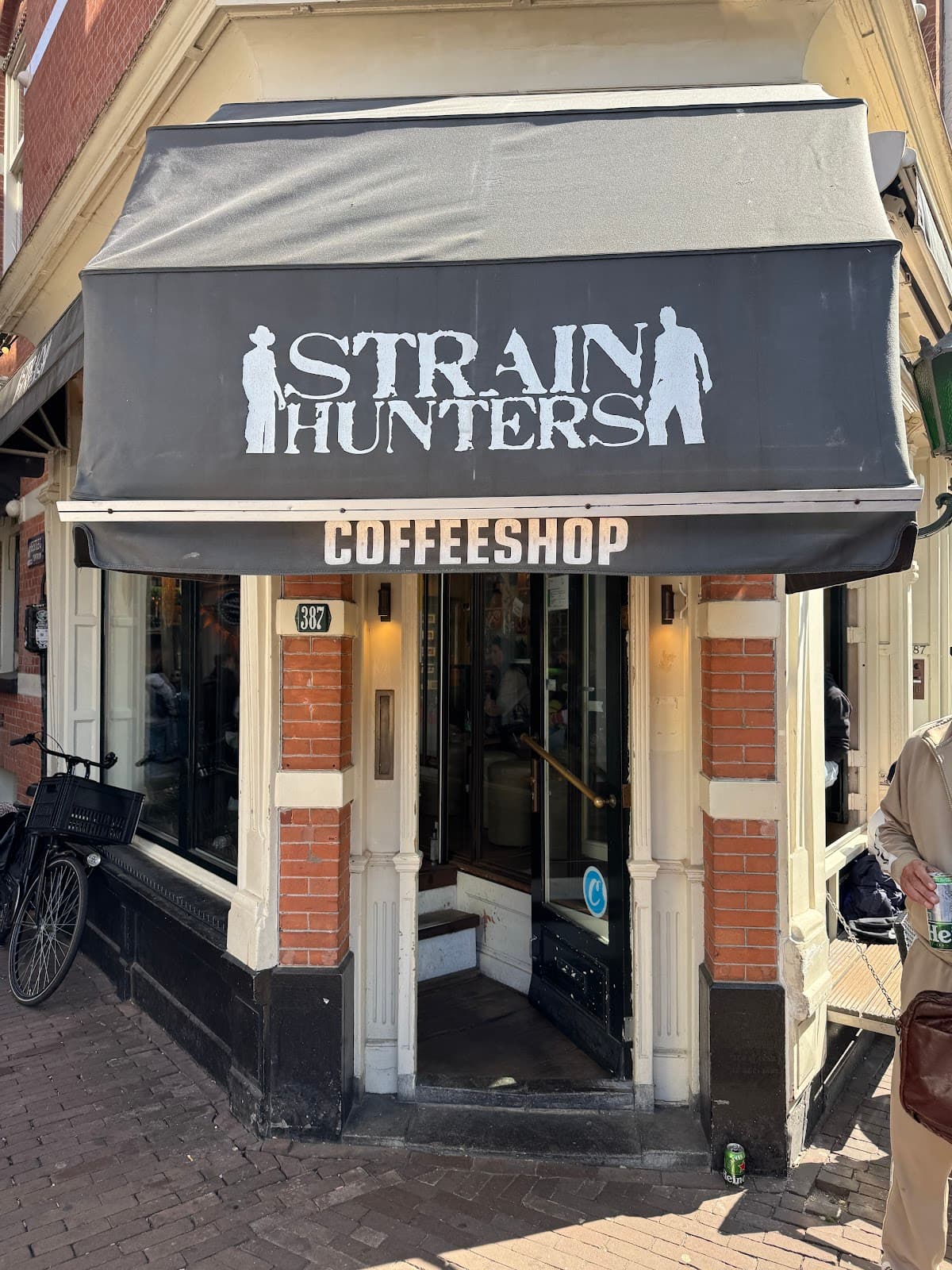 Strain Hunters - Foto 3